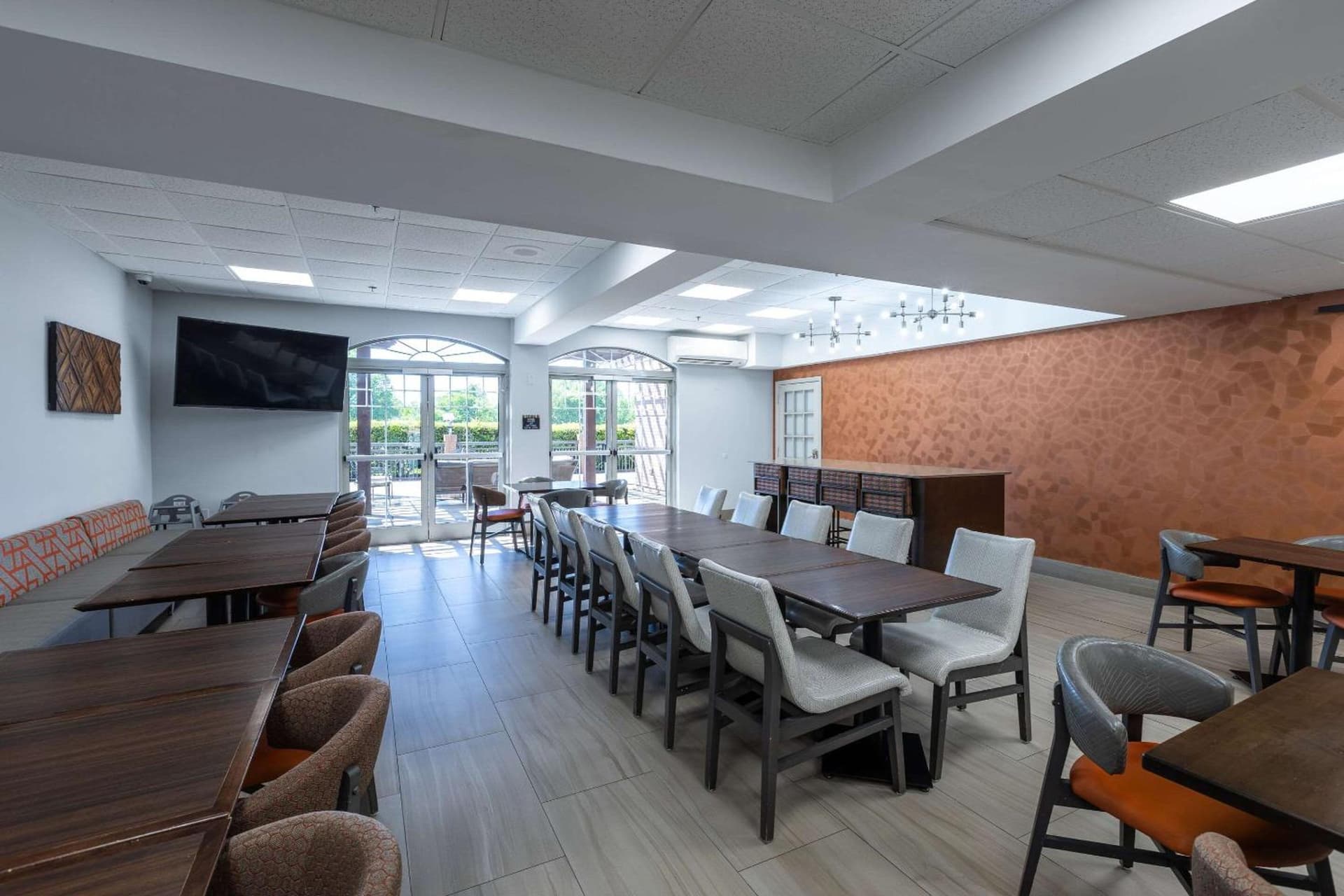 Country Inn & Suites by Radisson, Lake Norman Huntersville, NC gallery photo in Huntersville, NC — image 75