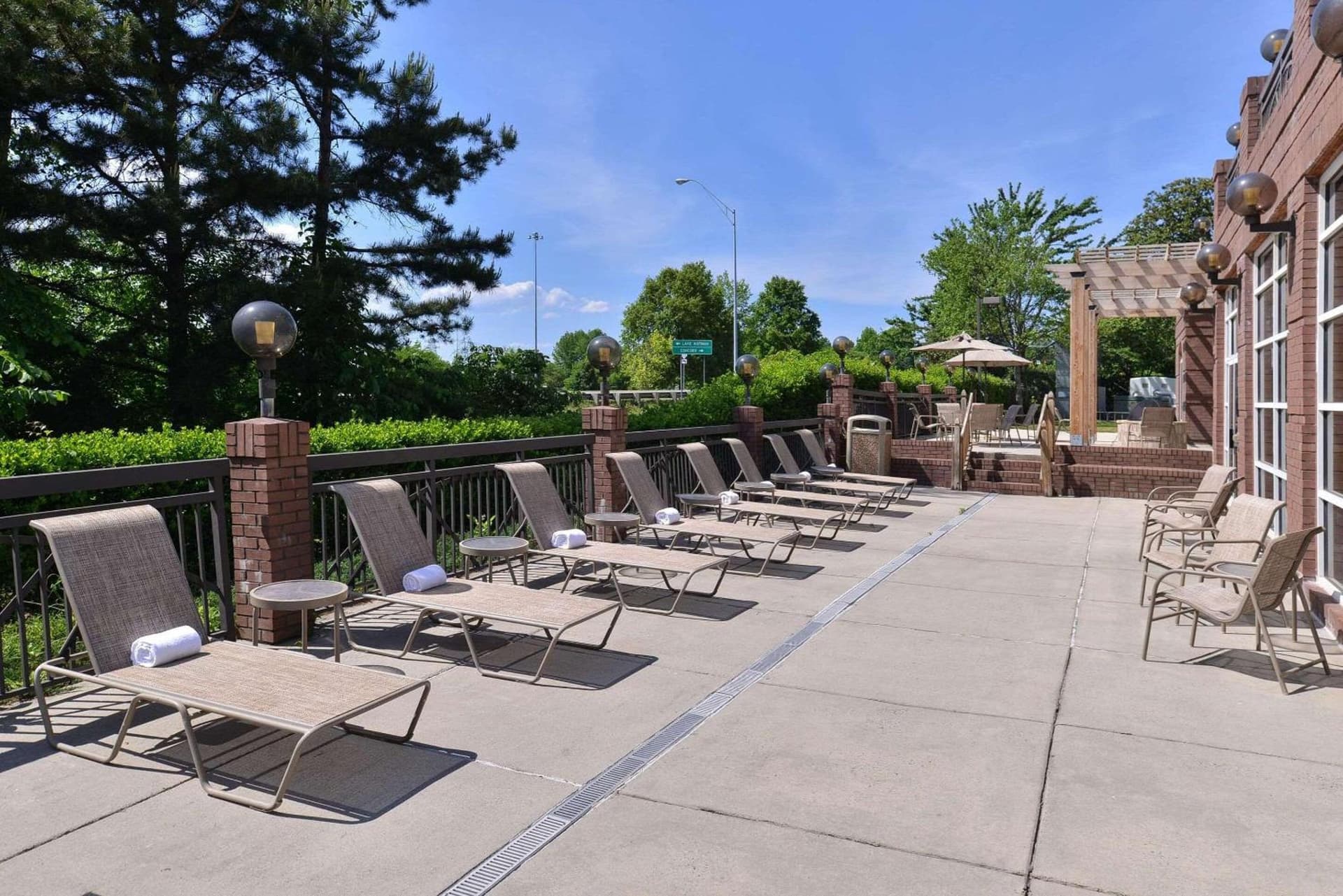 Country Inn & Suites by Radisson, Lake Norman Huntersville, NC gallery photo in Huntersville, NC — image 70