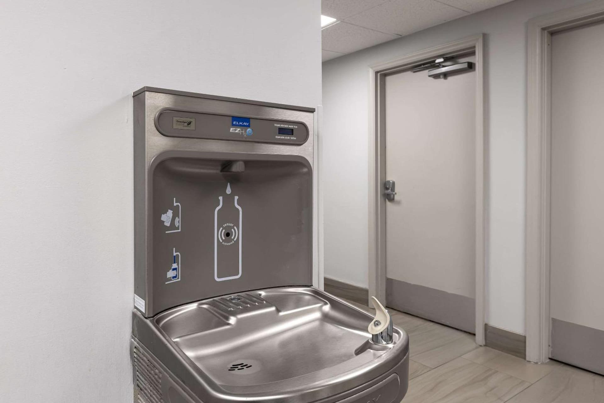 Country Inn & Suites by Radisson, Lake Norman Huntersville, NC gallery photo in Huntersville, NC — image 27