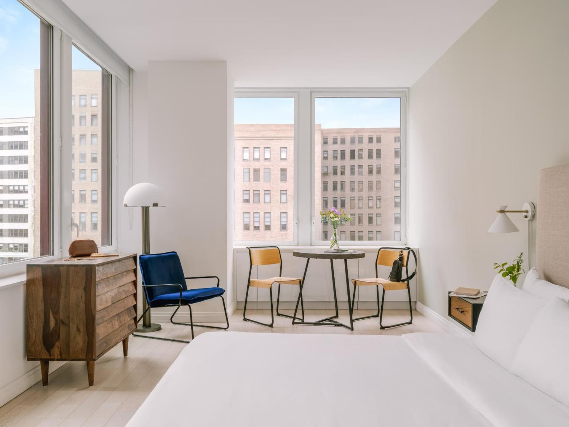 Sonder Battery Park property views in New York, NY — gallery photo 3