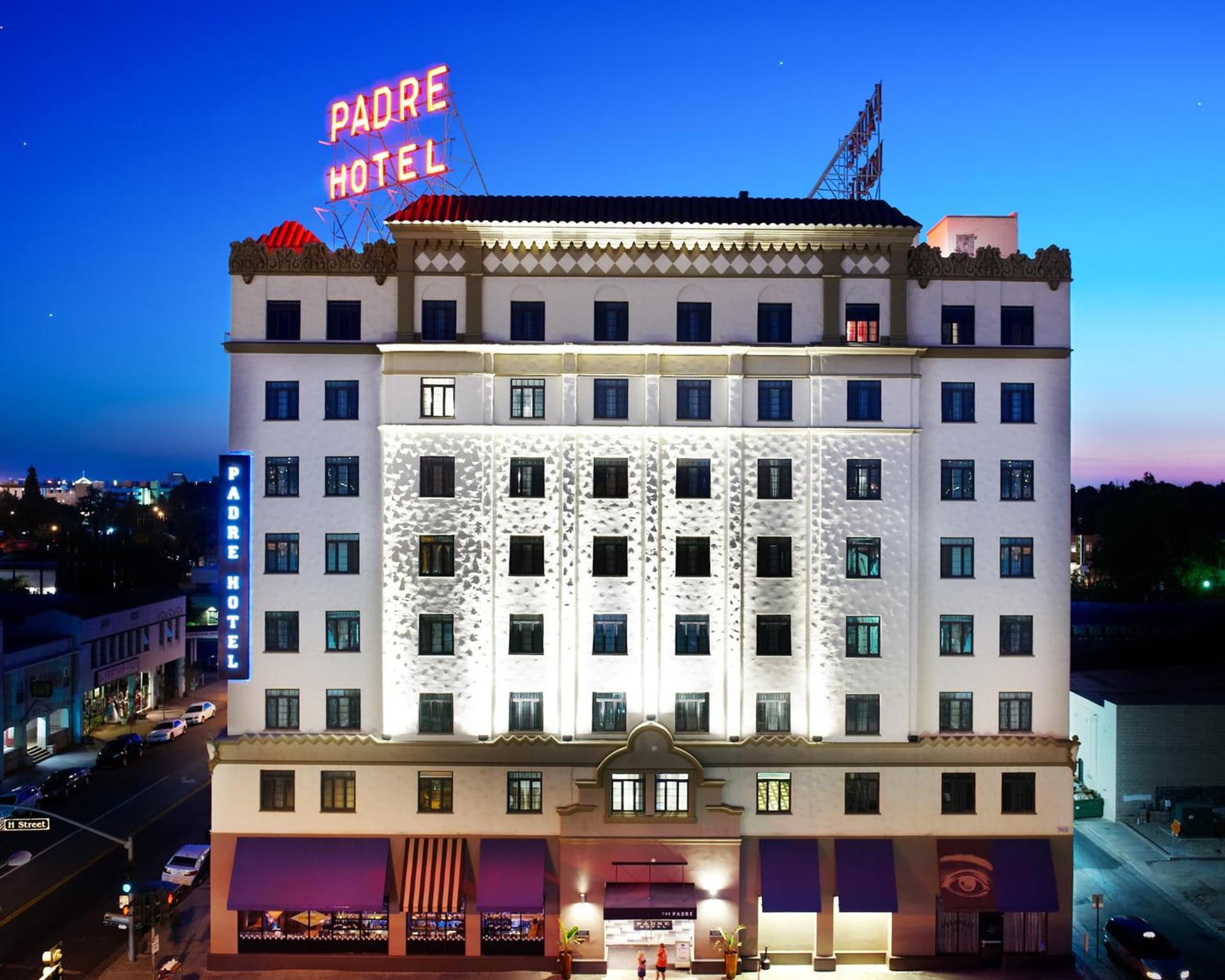 Padre Hotel — hotel in Bakersfield, California