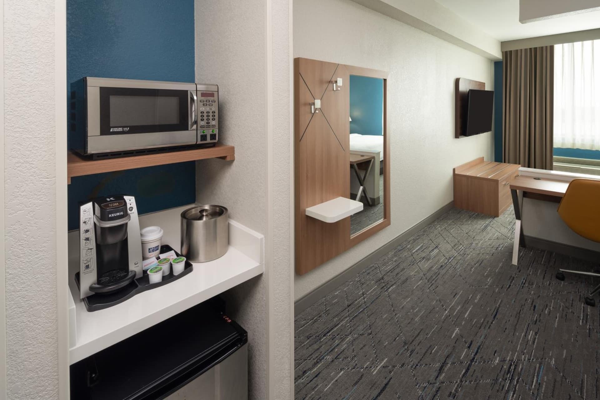 Holiday Inn Express Miami Airport-Blue Lagoon Area by IHG gallery photo in Miami, FL — image 18