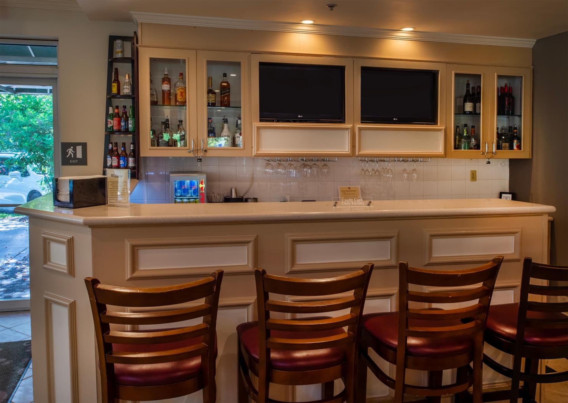 Hilton Garden Inn St. Louis/Chesterfield interior in Chesterfield, MO — gallery photo 2