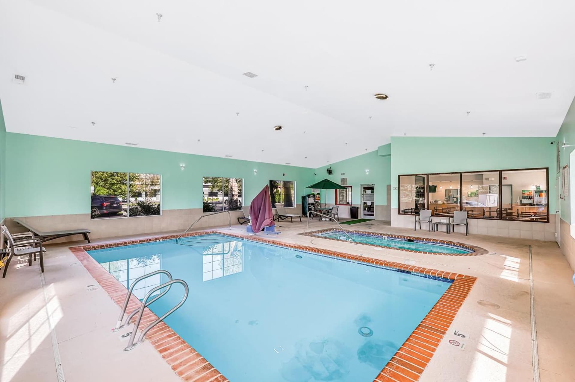 Garner Hotel Liberty Lake by IHG gallery photo in Liberty Lake, WA — image 36
