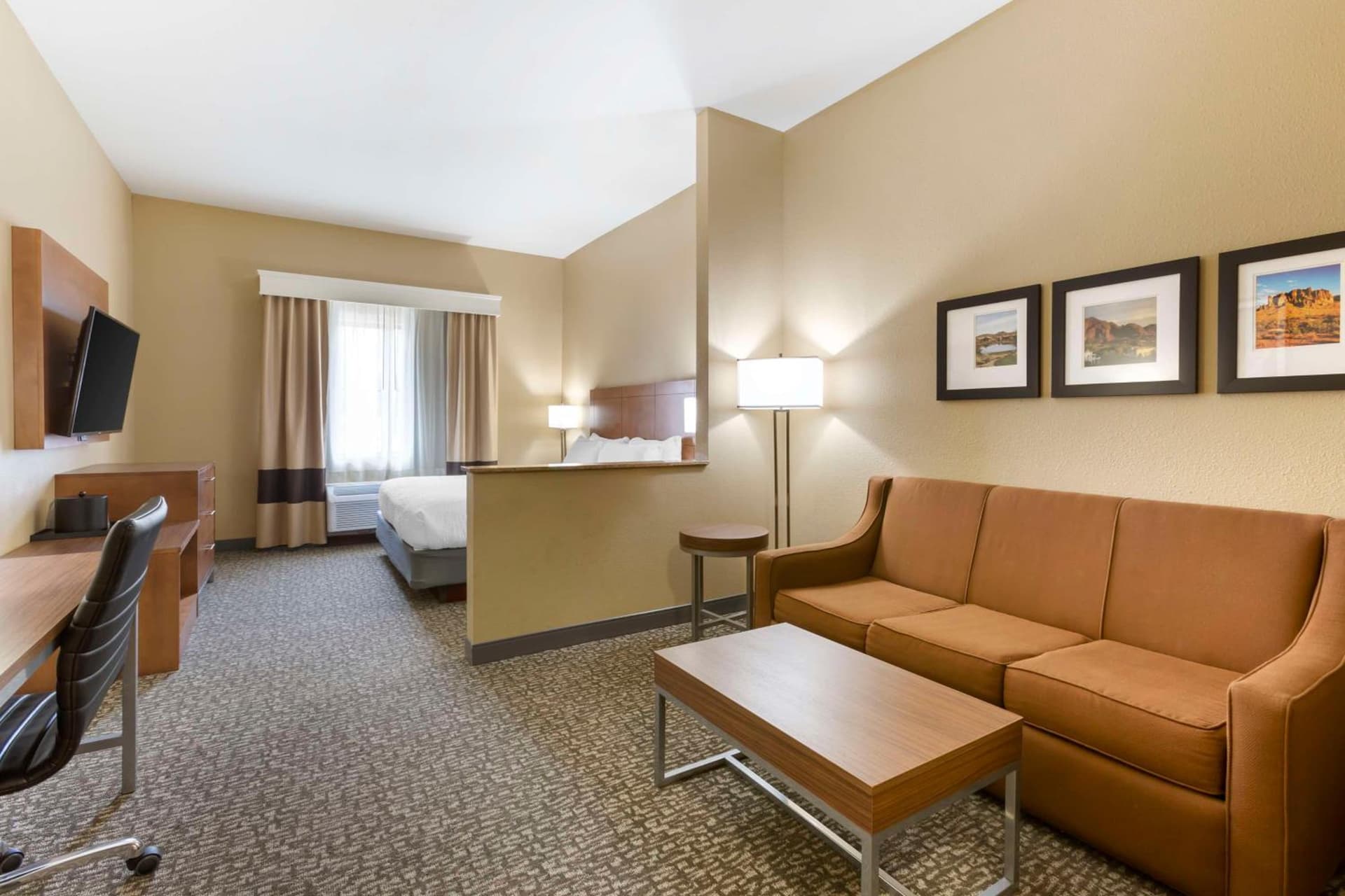 Best Western Plus Surprise-Phoenix NW property views in Surprise, AZ — gallery photo 3