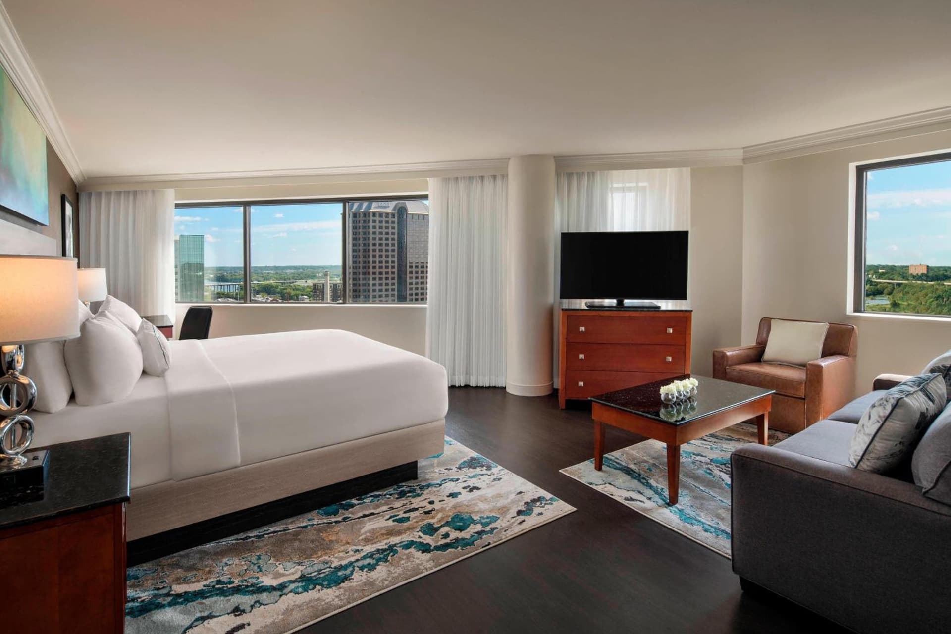 Delta Hotels by Marriott Richmond Downtown gallery photo in Richmond, VA — image 10