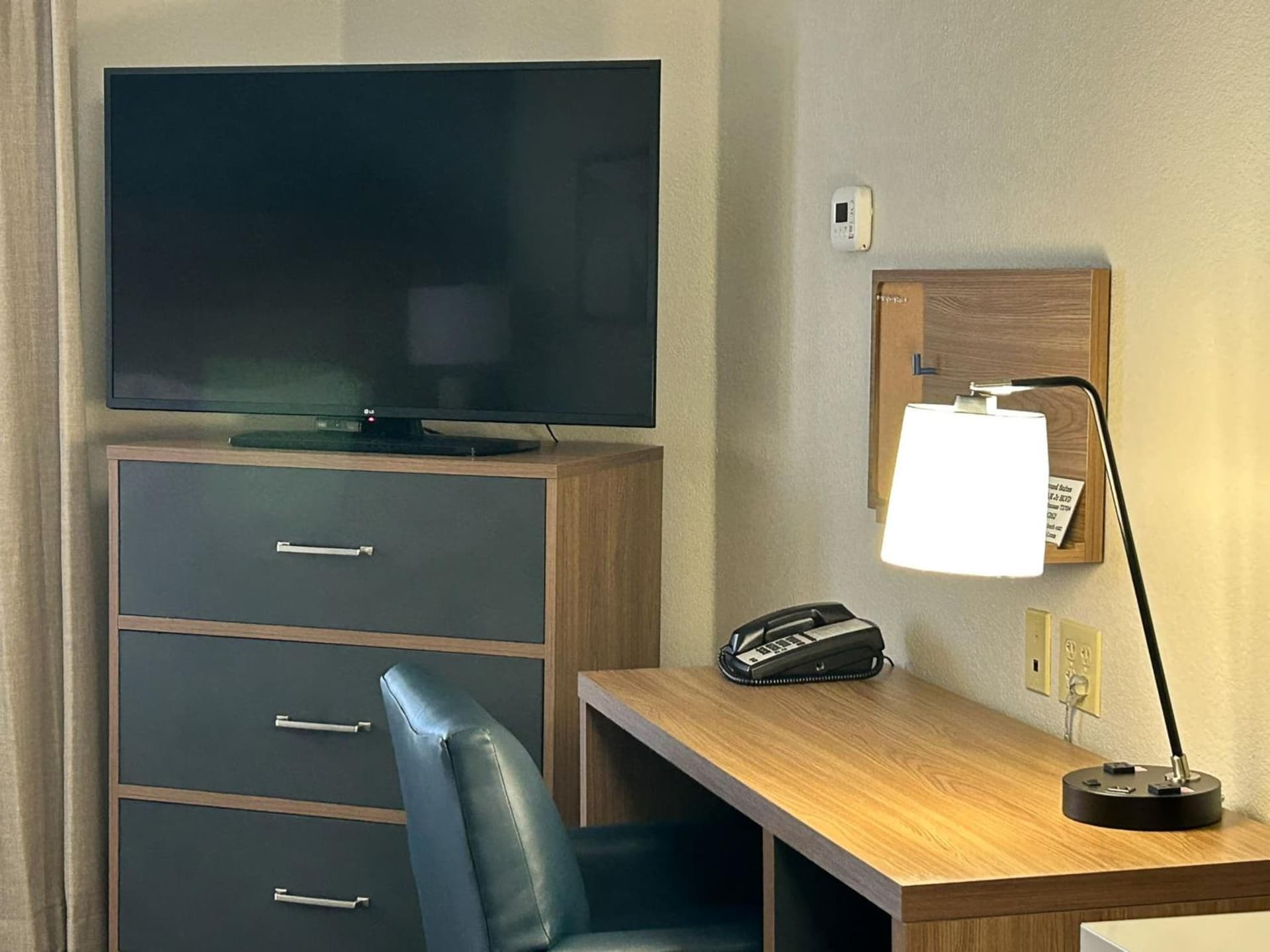 Candlewood Suites Fayetteville – University of Arkansas by IHG gallery photo in Fayetteville, AR — image 34