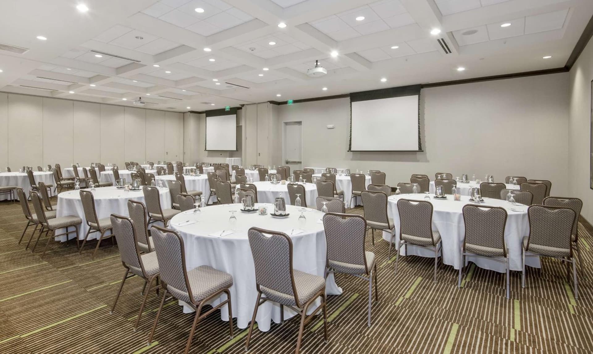 Hilton Garden Inn Raleigh Cary gallery photo in Cary, NC — image 18