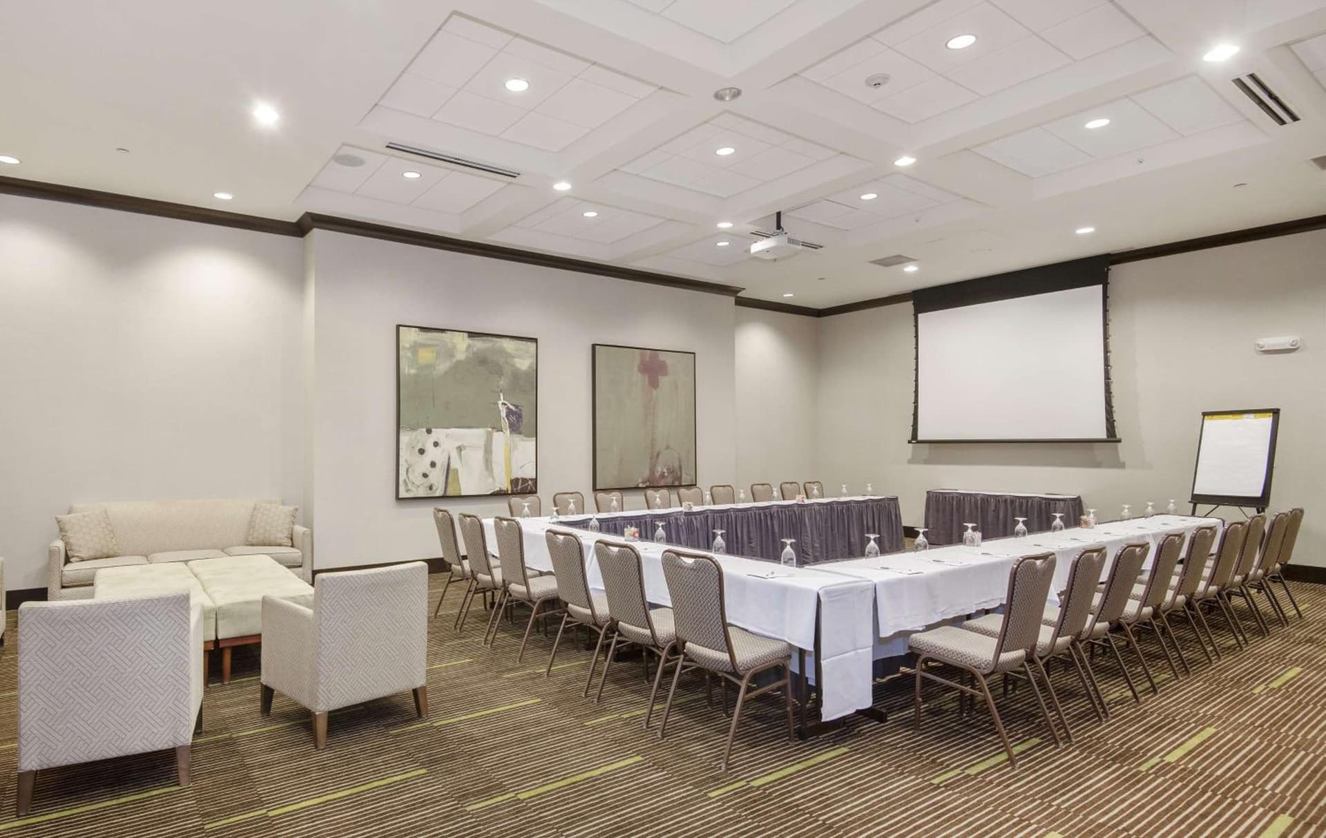 Hilton Garden Inn Raleigh Cary gallery photo in Cary, NC — image 35