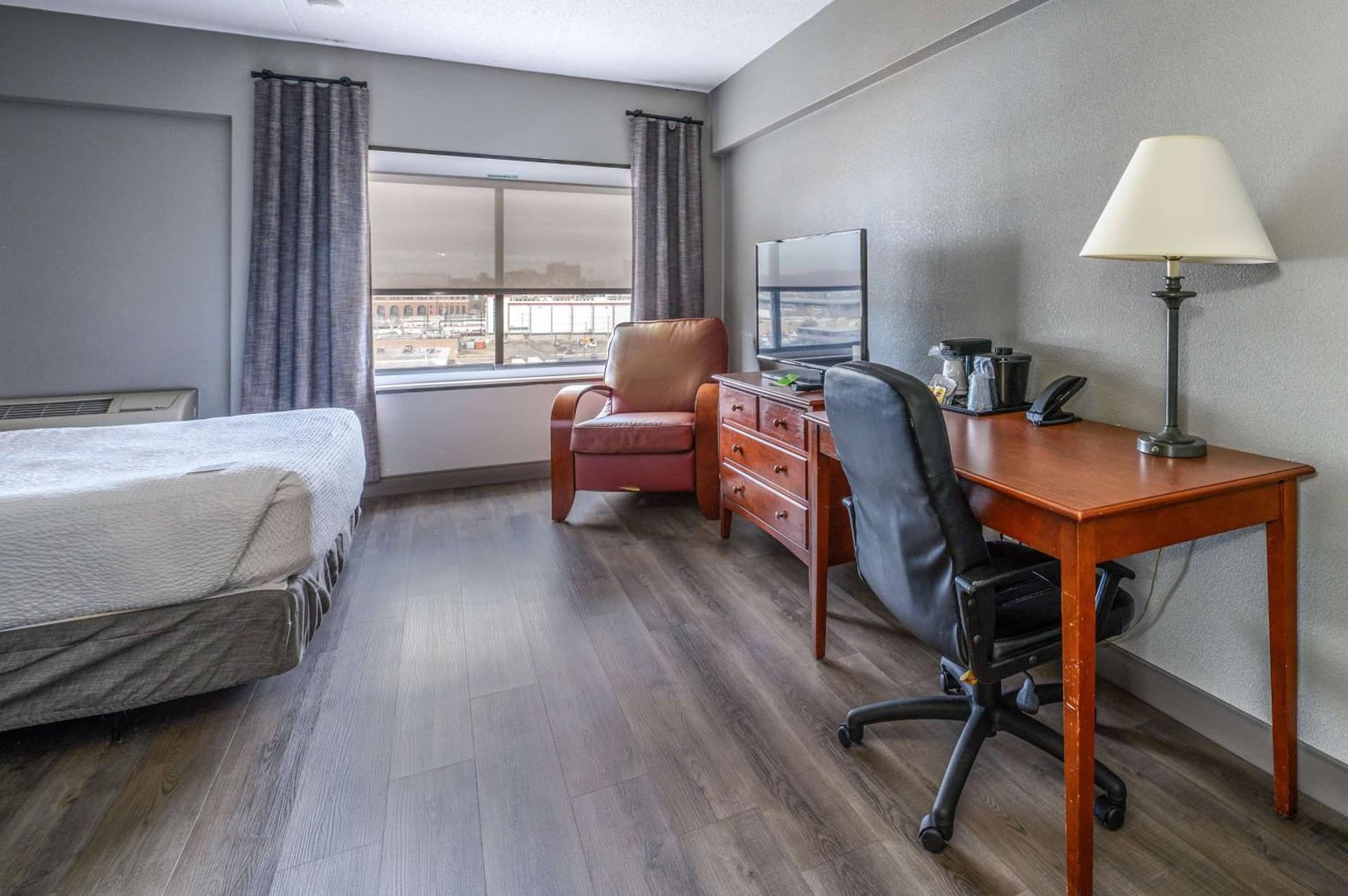 La Quinta by Wyndham New Haven gallery photo in New Haven, CT — image 6