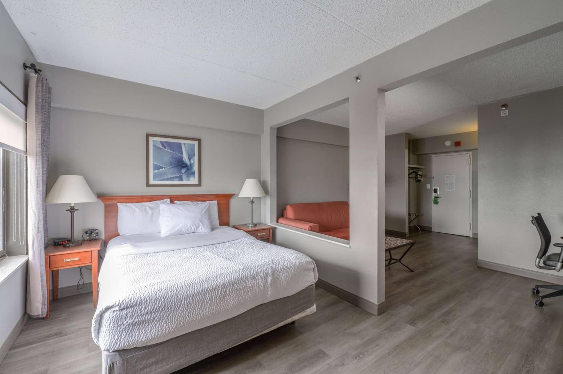 La Quinta by Wyndham New Haven gallery photo in New Haven, CT — image 27