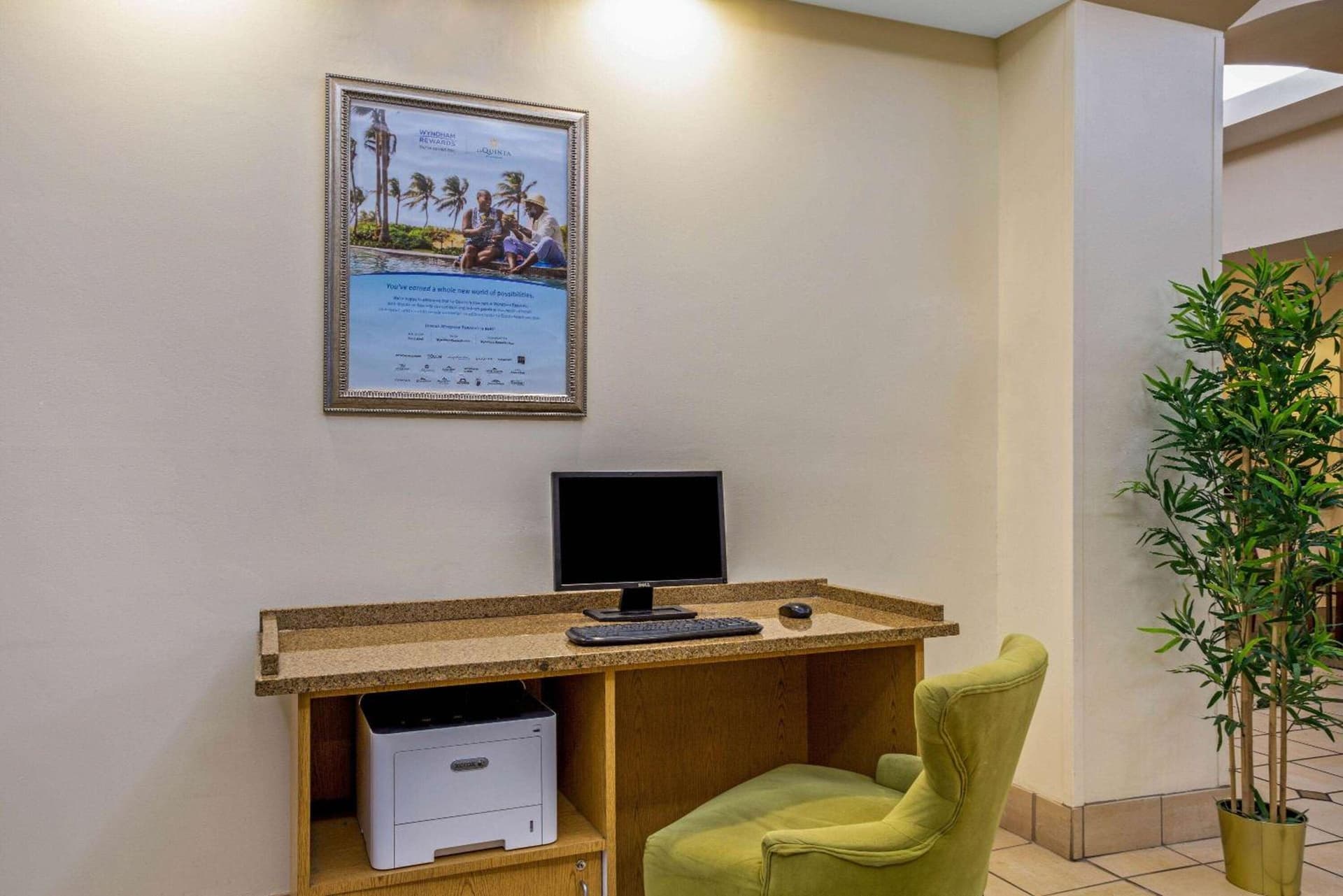 La Quinta by Wyndham New Haven gallery photo in New Haven, CT — image 30