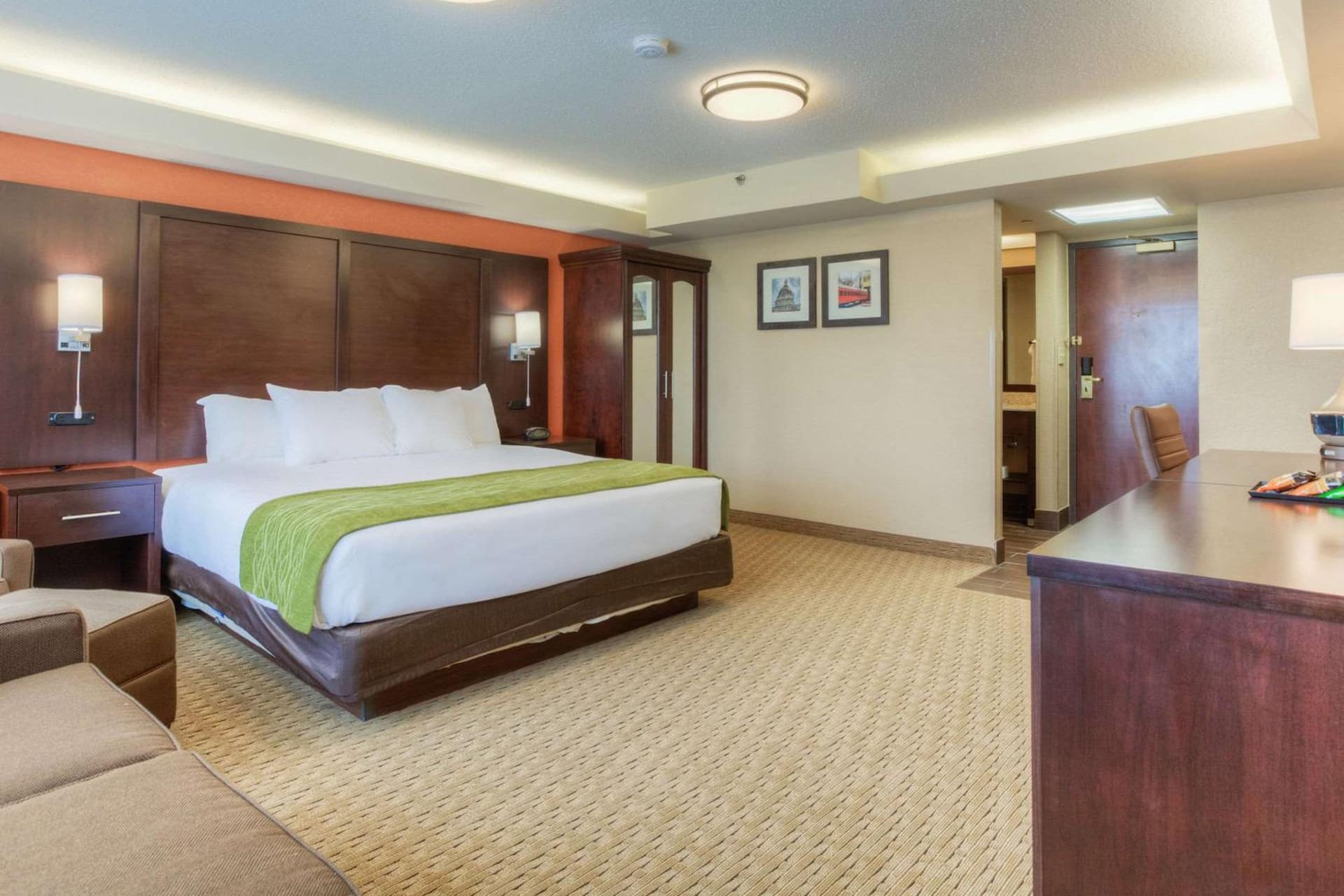 Comfort Inn & Suites Evansville Airport gallery photo in Evansville, IN — image 14