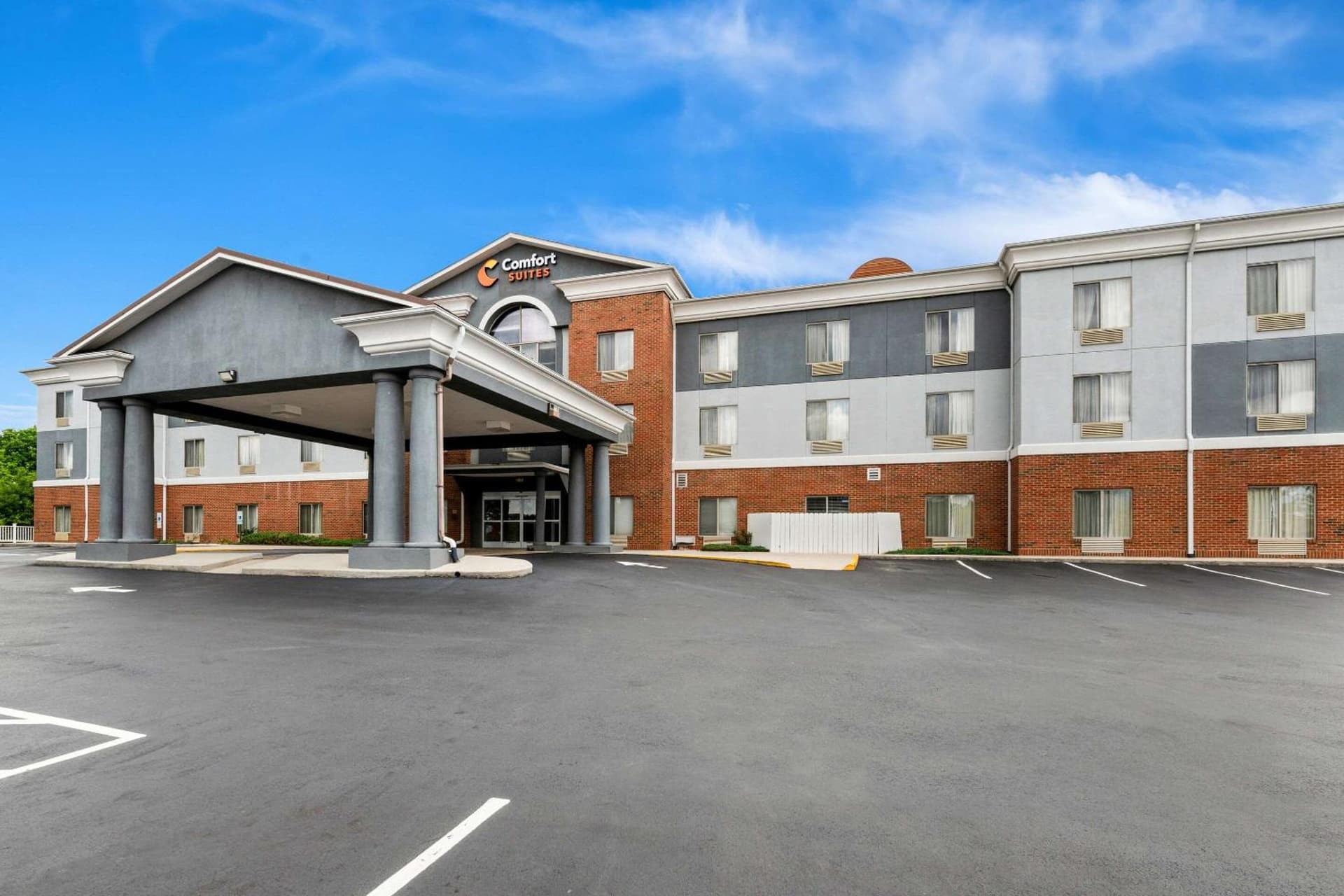 Comfort Suites Abingdon I-81 property views in Abingdon, VA — gallery photo 3