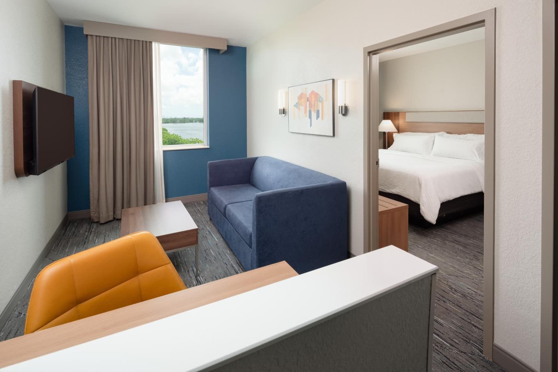 Holiday Inn Express Miami Airport-Blue Lagoon Area by IHG gallery photo in Miami, FL — image 6
