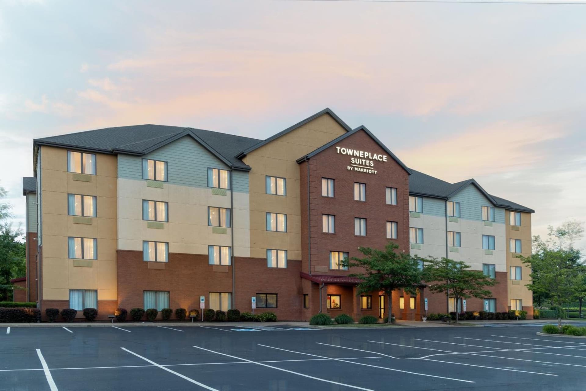 TownePlace Suites by Marriott Erie — hotel in Erie, Pennsylvania
