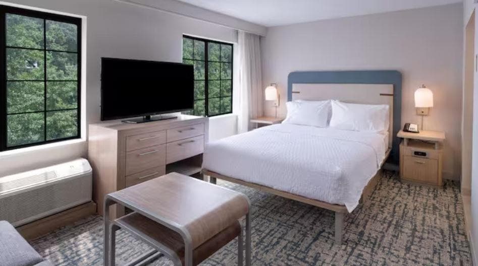 Homewood Suites By Hilton Holland interior in Holland, MI — gallery photo 2