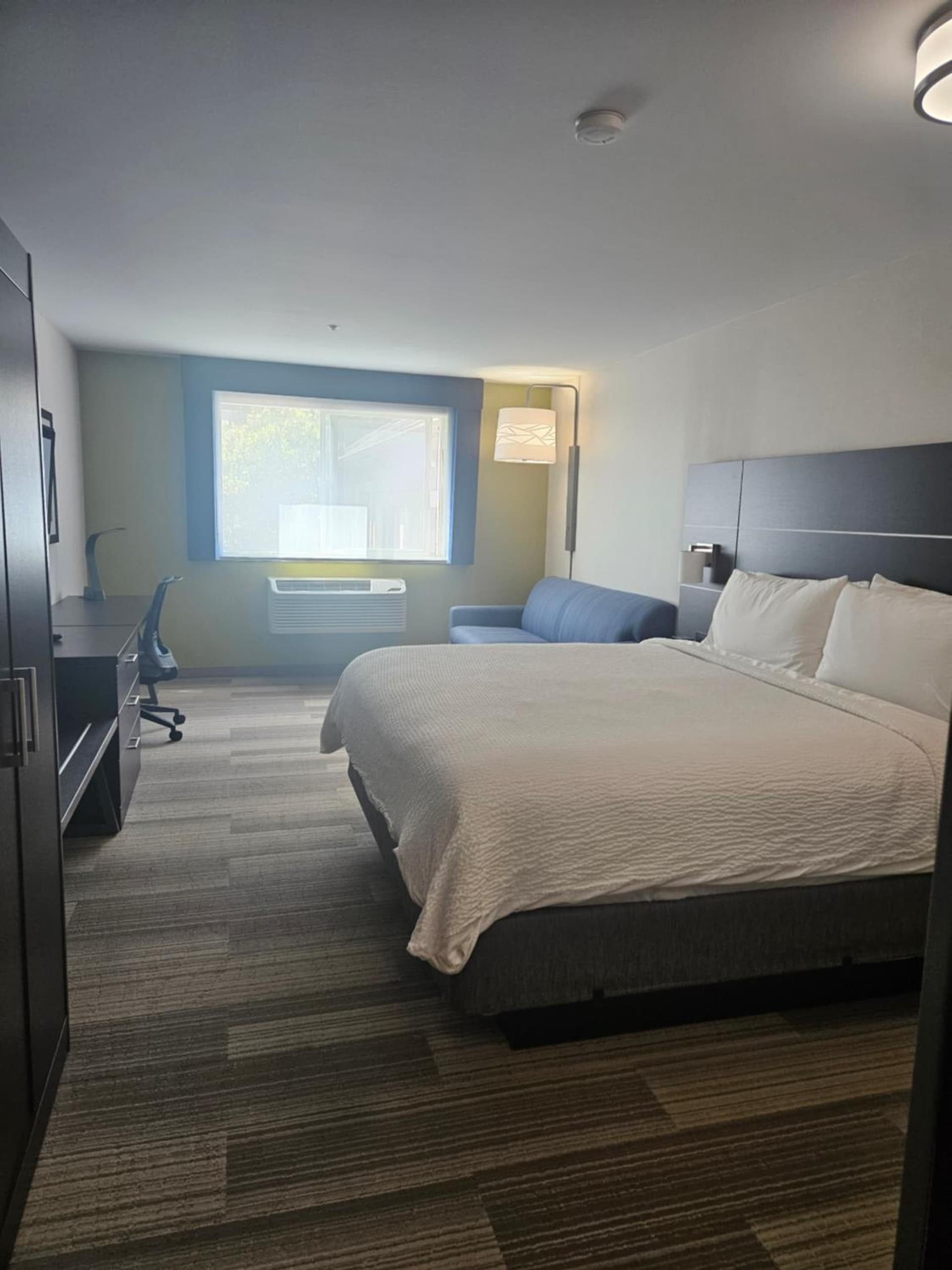 Holiday Inn Express Hotels & Suites Burlington by IHG gallery photo in Burlington, WA — image 21