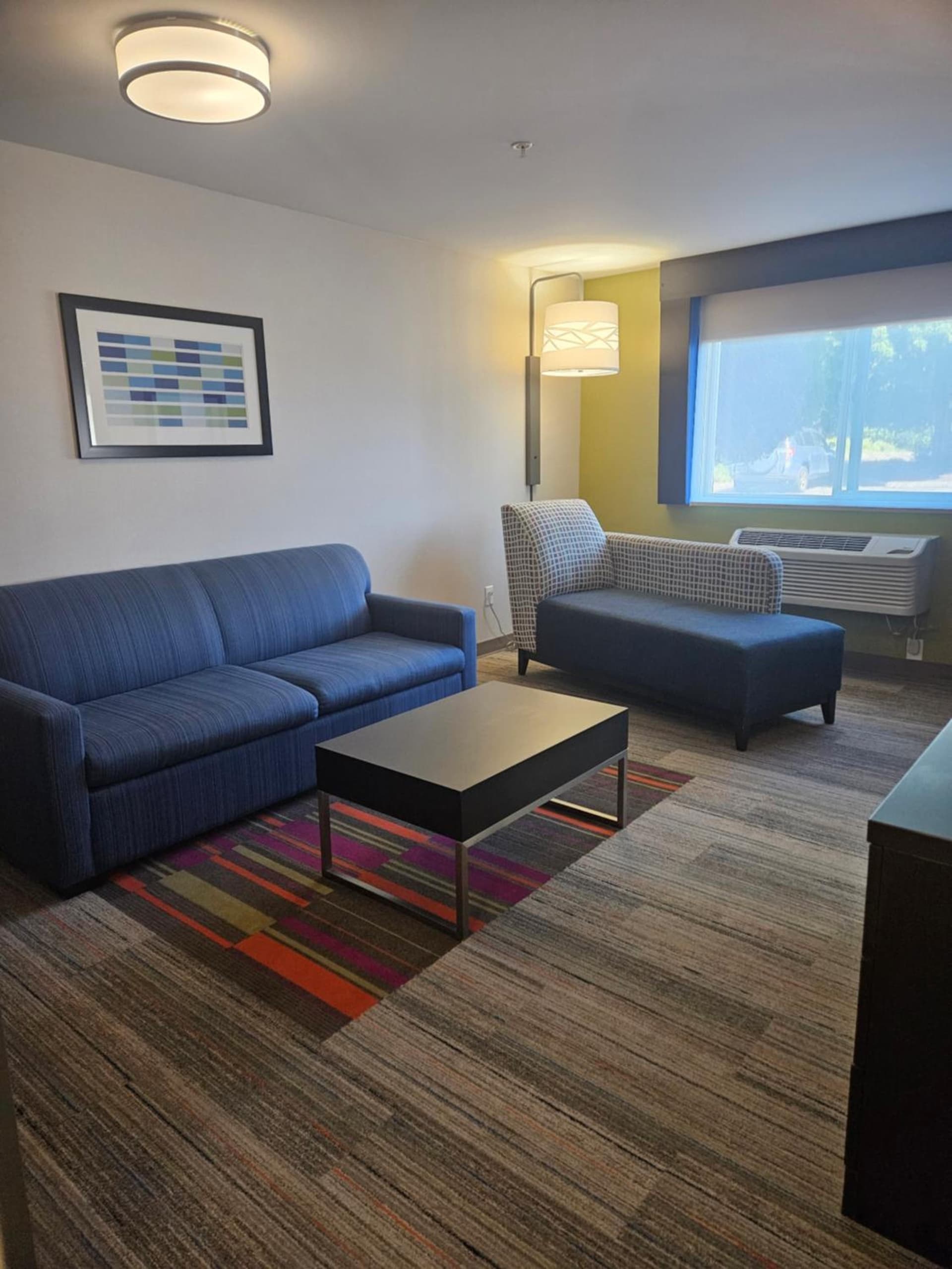 Holiday Inn Express Hotels & Suites Burlington by IHG gallery photo in Burlington, WA — image 29