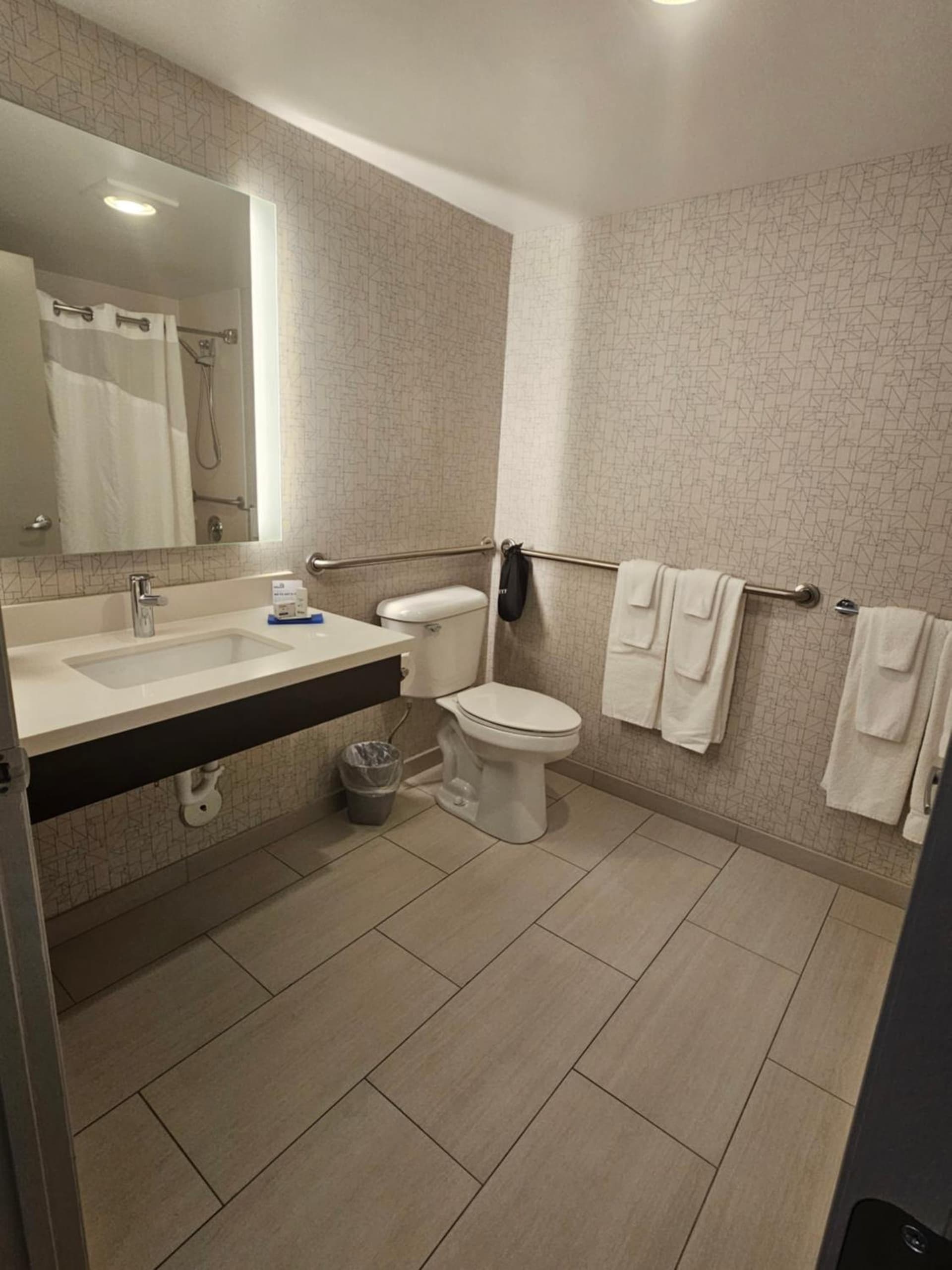 Holiday Inn Express Hotels & Suites Burlington by IHG gallery photo in Burlington, WA — image 14