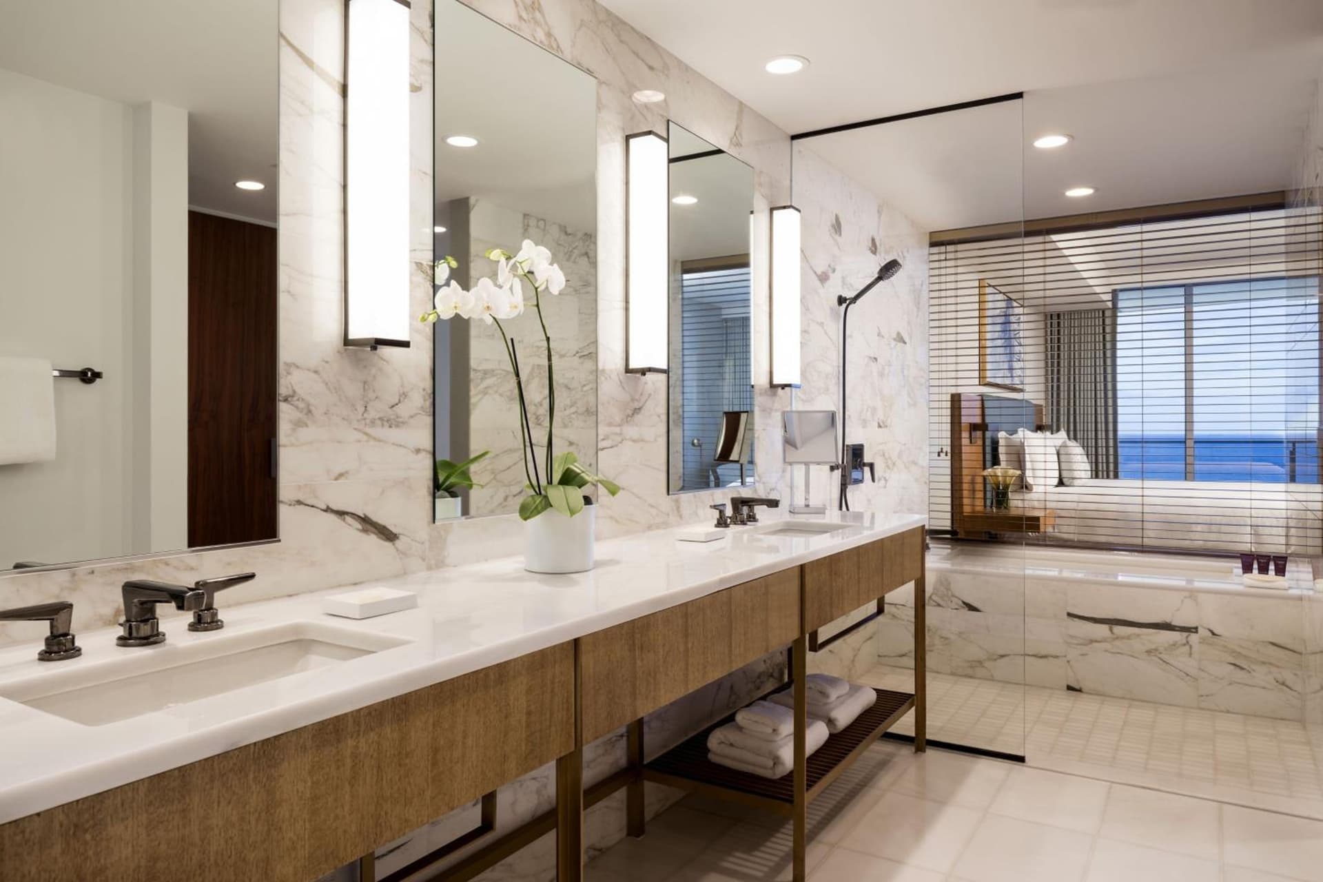 The Ritz-Carlton Residences, Waikiki Beach Hotel gallery photo in Honolulu, HI — image 16
