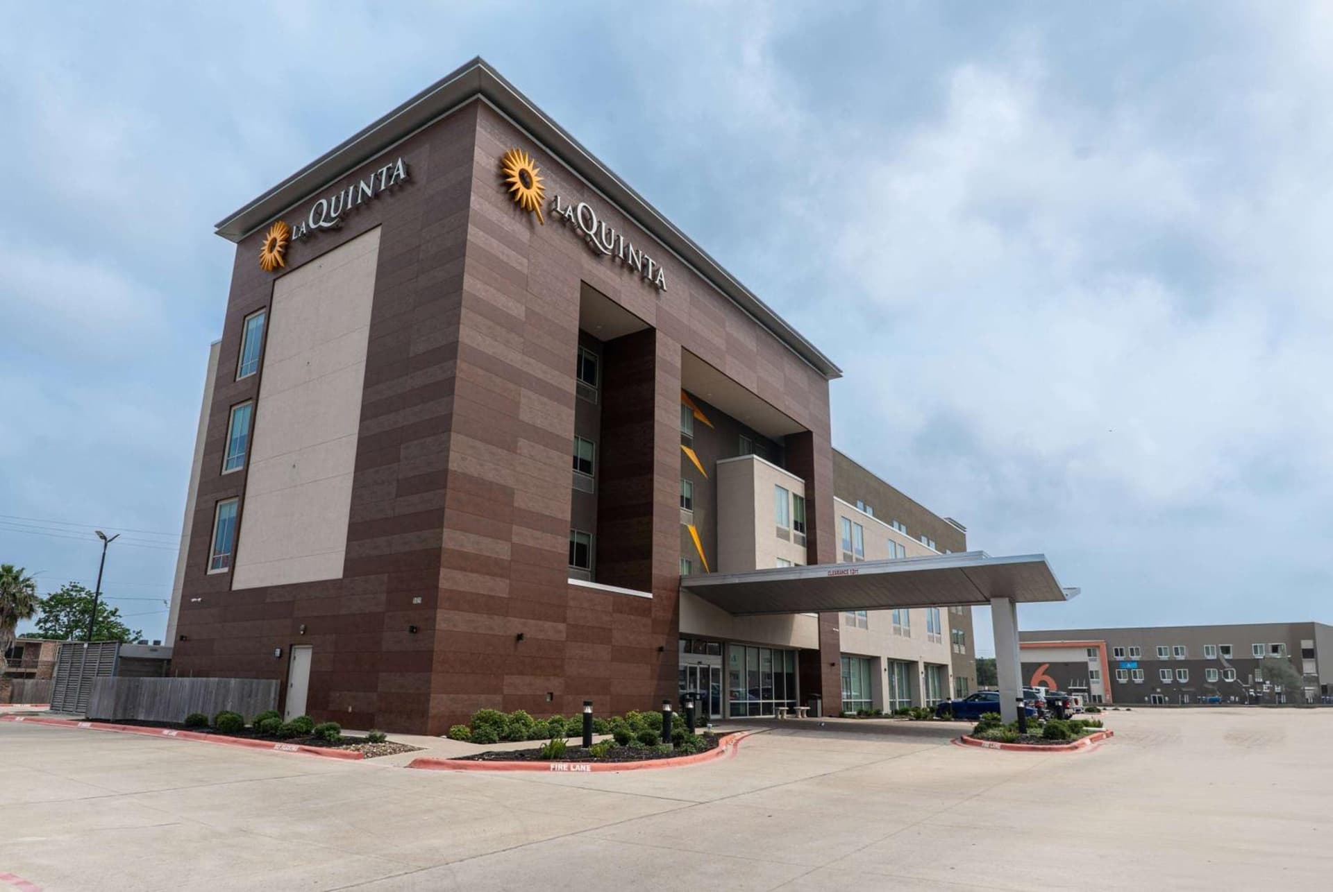 La Quinta Inn & Suites by Wyndham Corpus Christi Southeast gallery photo in Corpus Christi, TX — image 35