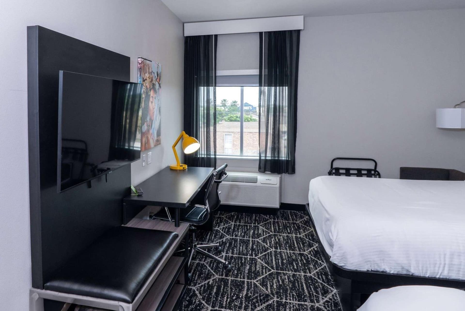 La Quinta Inn & Suites by Wyndham Corpus Christi Southeast gallery photo in Corpus Christi, TX — image 20