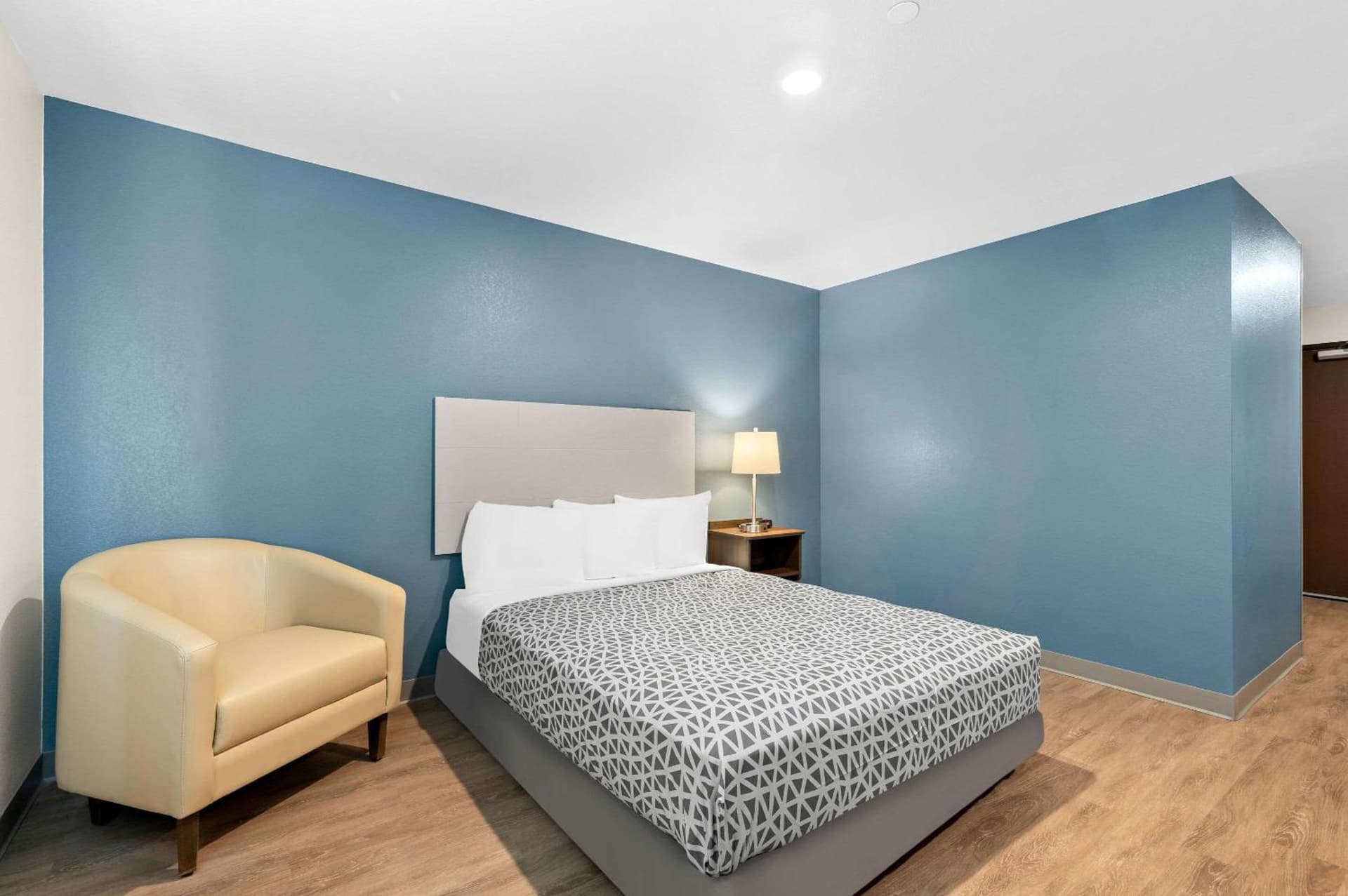 WoodSpring Suites Indio - Coachella Valley gallery photo in Indio, CA — image 7