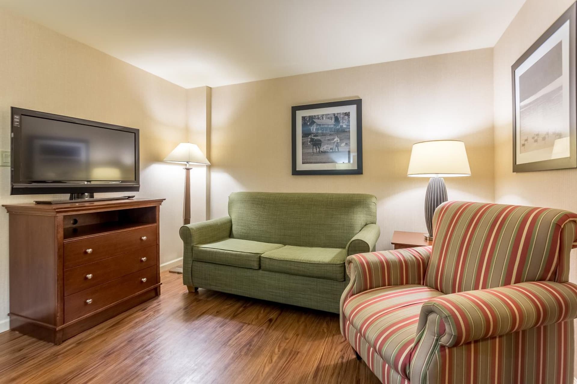 Country Inn & Suites by Radisson, Knoxville at Cedar Bluff, TN gallery photo in Knoxville, TN — image 28