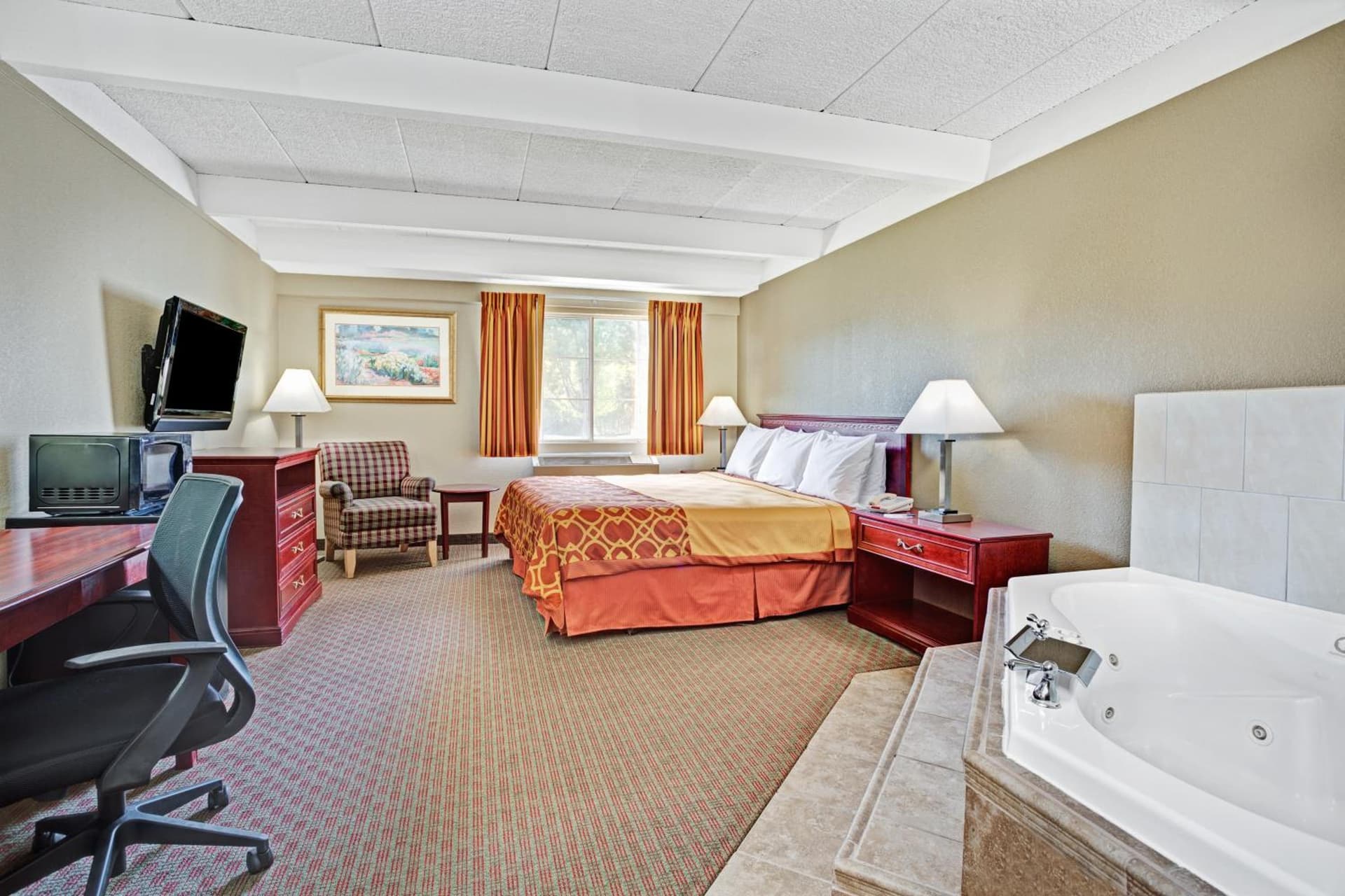 Travelodge by Wyndham Iowa City gallery photo in Iowa City, IA — image 14