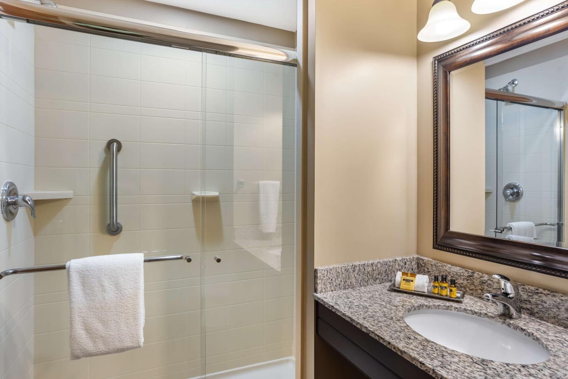 Best Western Plus Intercourse Village Inn gallery photo in Intercourse, PA — image 24