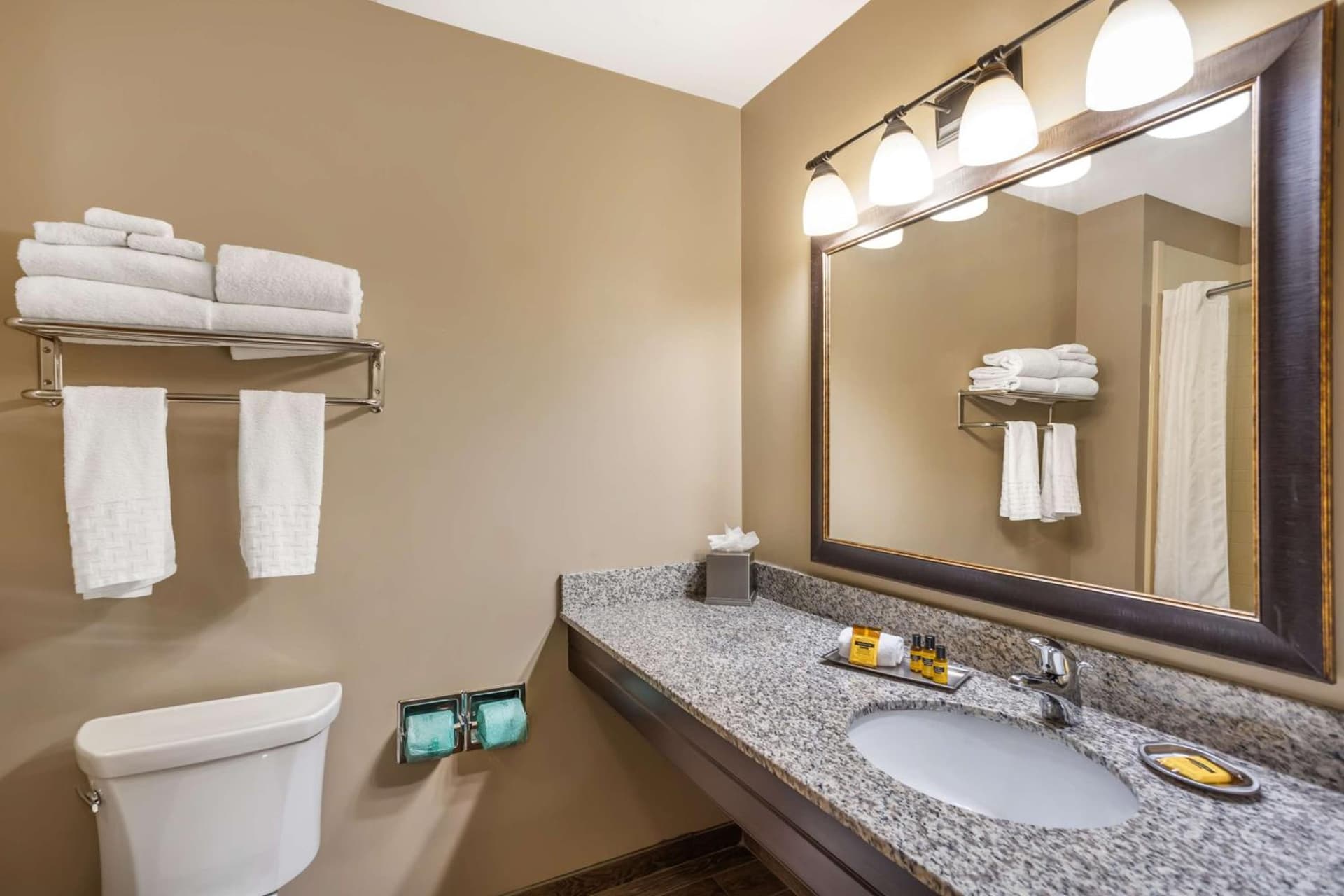 Best Western Plus Intercourse Village Inn gallery photo in Intercourse, PA — image 64