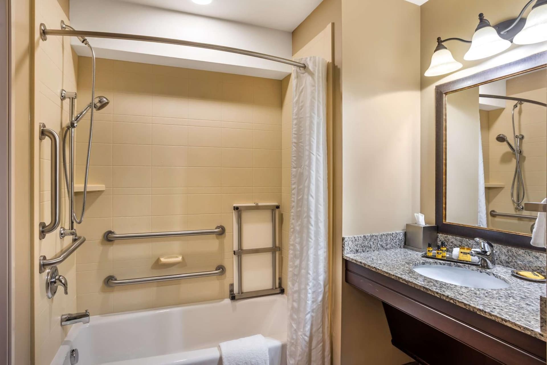 Best Western Plus Intercourse Village Inn gallery photo in Intercourse, PA — image 72