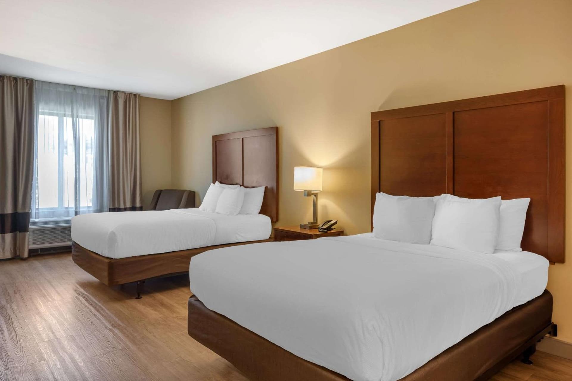 Comfort Inn & Suites At CrossPlex Village gallery photo in Birmingham, AL — image 28
