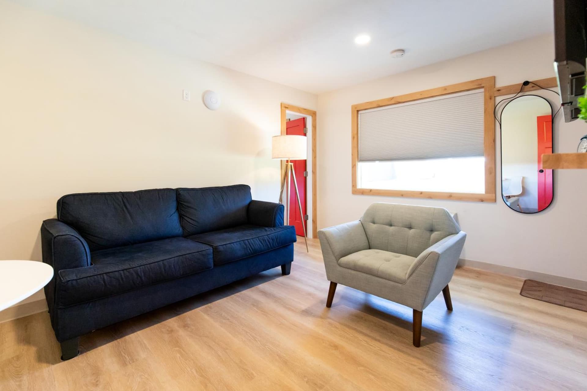 Explorer Rest & Recreation interior in Sandusky, OH — gallery photo 2