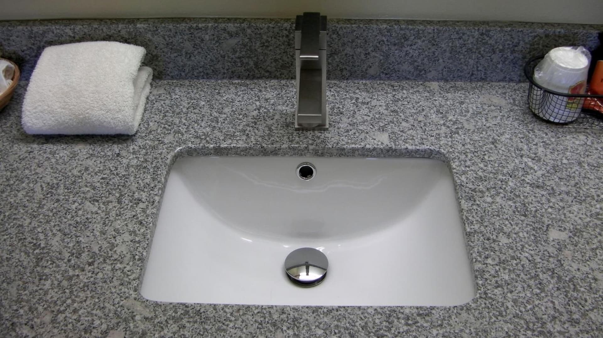 Super 8 by Wyndham Lafayette / Purdue Area gallery photo in Lafayette, IN — image 20
