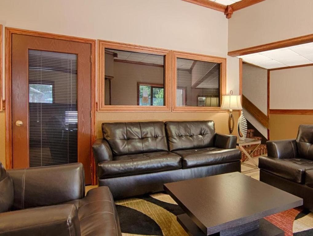 AmericInn by Wyndham La Crosse Riverfront-Conference Center gallery photo in La Crosse, WI — image 34