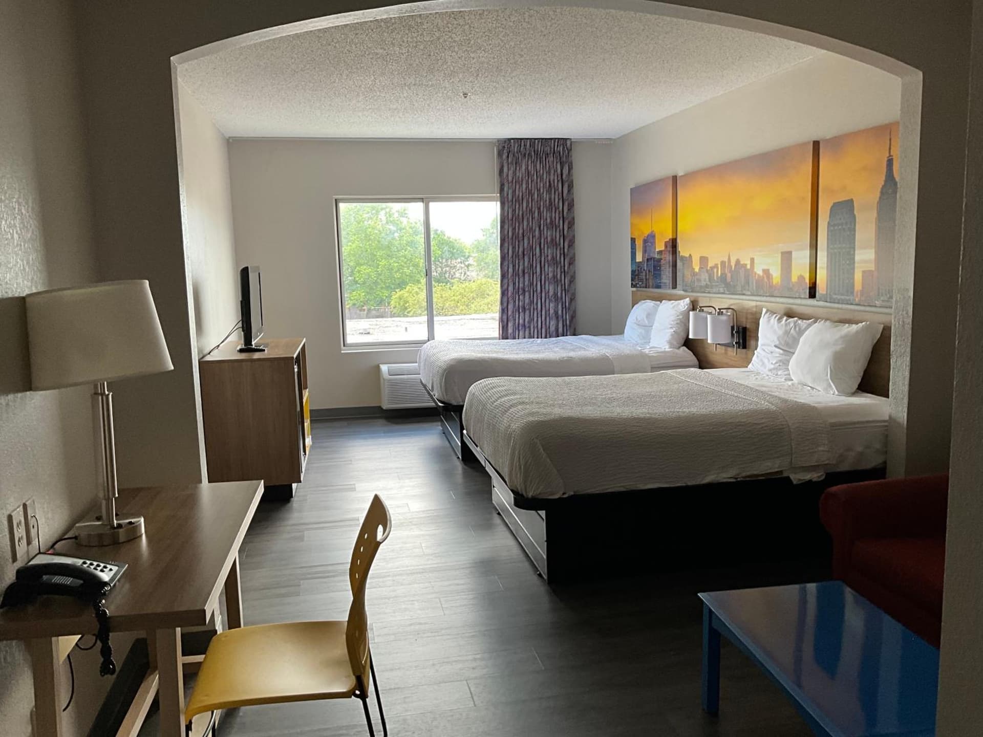 Days Inn & Suites by Wyndham Albany gallery photo in Albany, NY — image 57
