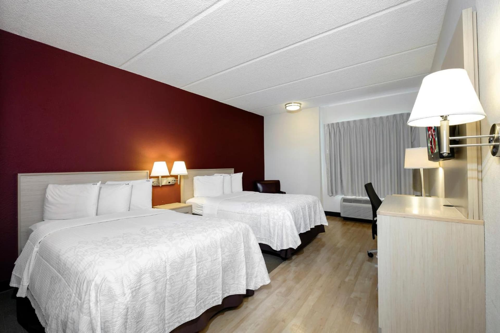 Red Roof Inn PLUS + Gainesville gallery photo in Gainesville, FL — image 32