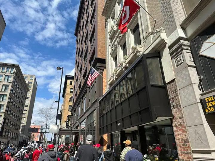 The Historic Lyric Presidential Suite featured exterior or lobby in Cincinnati, OH — similar hotel