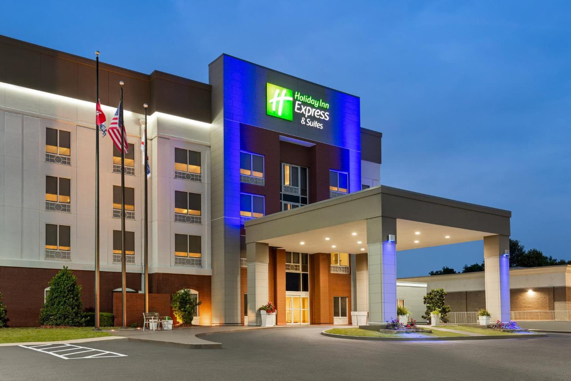 Holiday Inn Express & Suites - Tuscaloosa-University by IHG gallery photo in Tuscaloosa, AL — image 67
