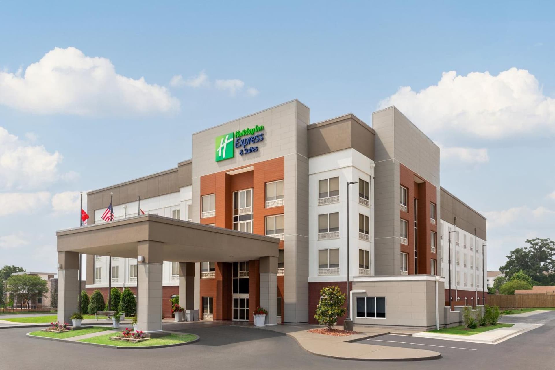 Holiday Inn Express & Suites - Tuscaloosa-University by IHG gallery photo in Tuscaloosa, AL — image 44