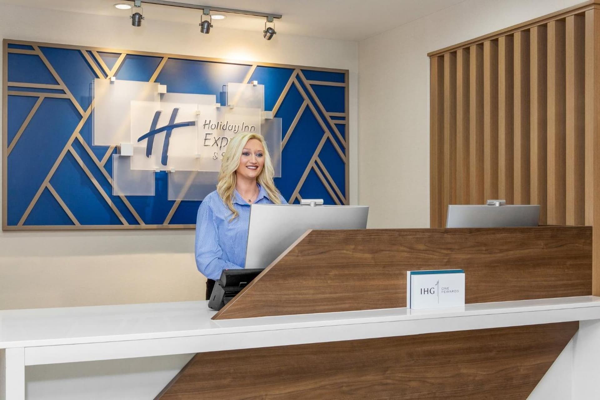 Holiday Inn Express & Suites - Tuscaloosa-University by IHG gallery photo in Tuscaloosa, AL — image 63
