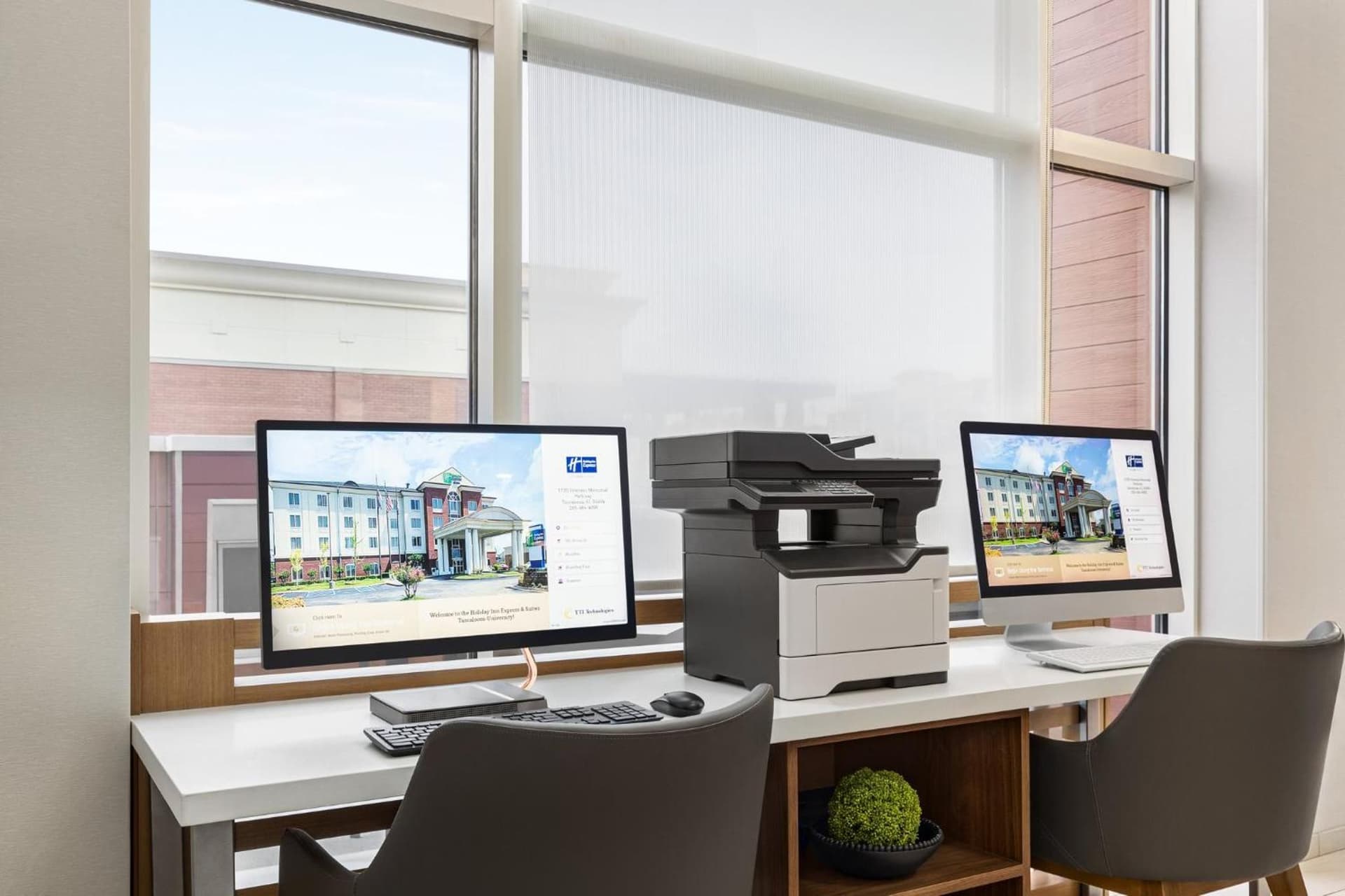 Holiday Inn Express & Suites - Tuscaloosa-University by IHG gallery photo in Tuscaloosa, AL — image 26