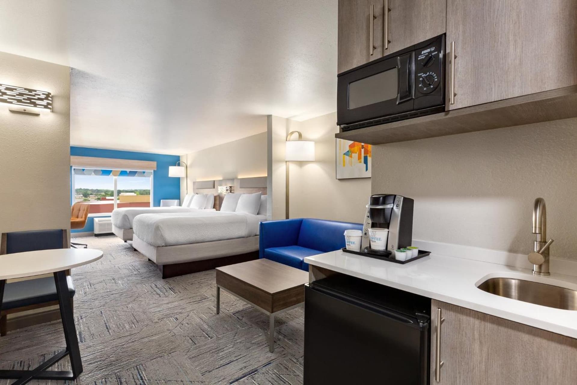 Holiday Inn Express & Suites - Tuscaloosa-University by IHG gallery photo in Tuscaloosa, AL — image 49