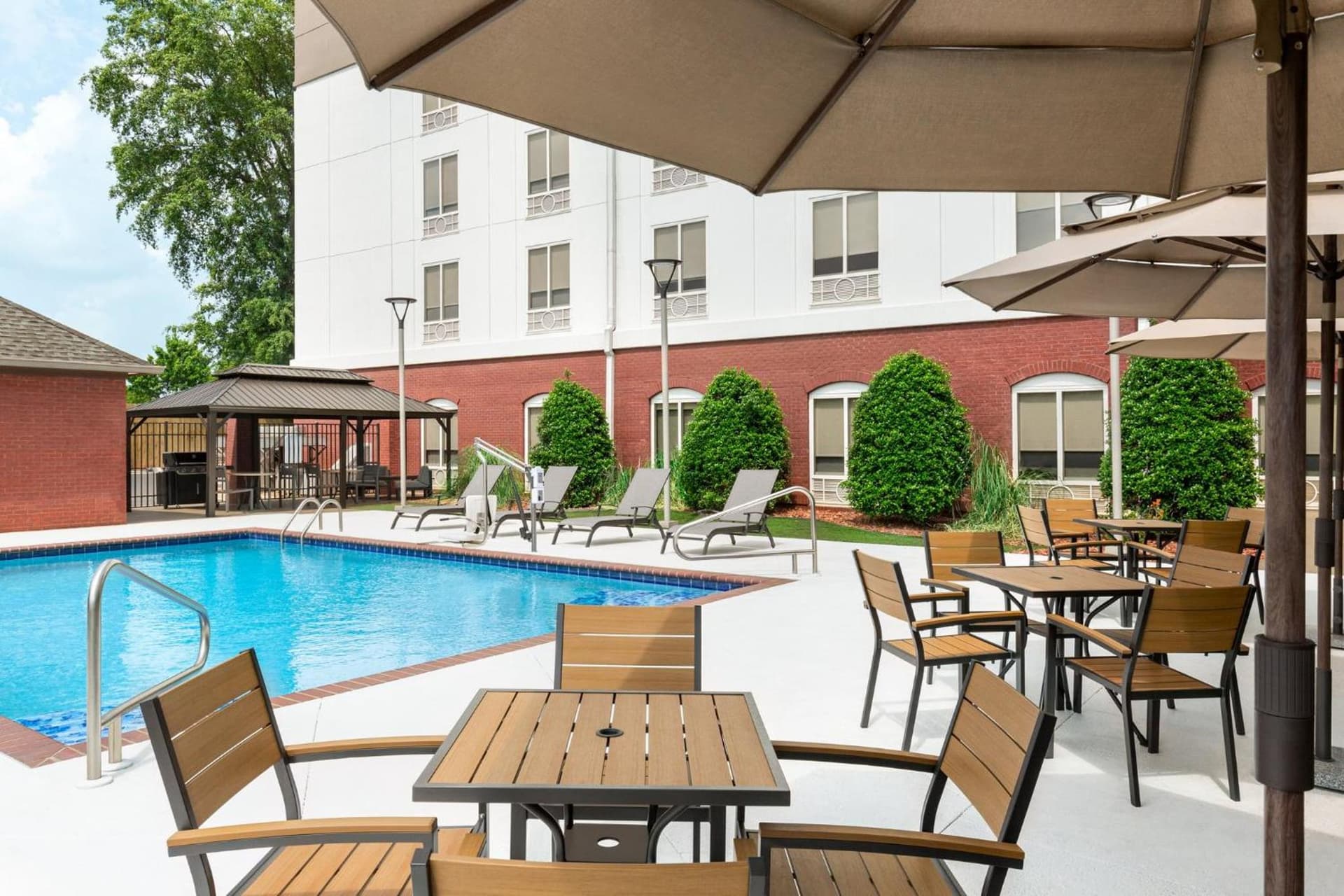 Holiday Inn Express & Suites - Tuscaloosa-University by IHG gallery photo in Tuscaloosa, AL — image 24