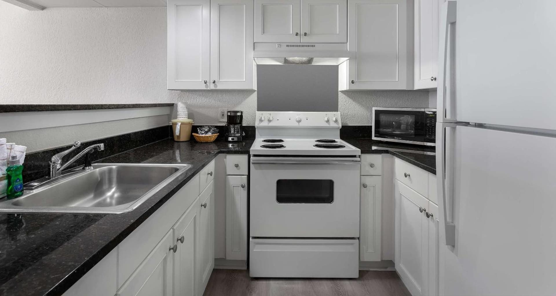 Best Western Ocean Sands Beach Resort gallery photo in Myrtle Beach, SC — image 37