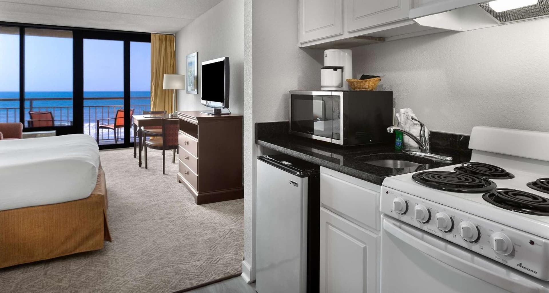 Best Western Ocean Sands Beach Resort gallery photo in Myrtle Beach, SC — image 23
