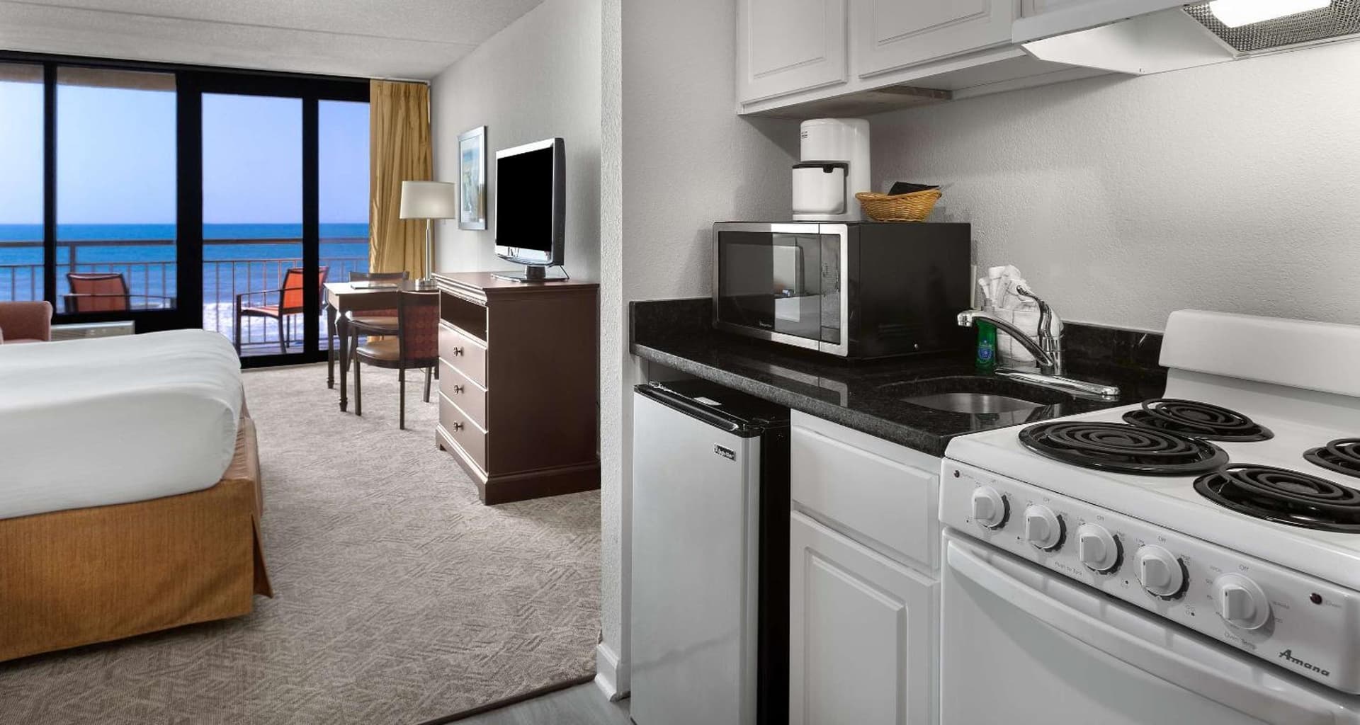 Best Western Ocean Sands Beach Resort gallery photo in Myrtle Beach, SC — image 40