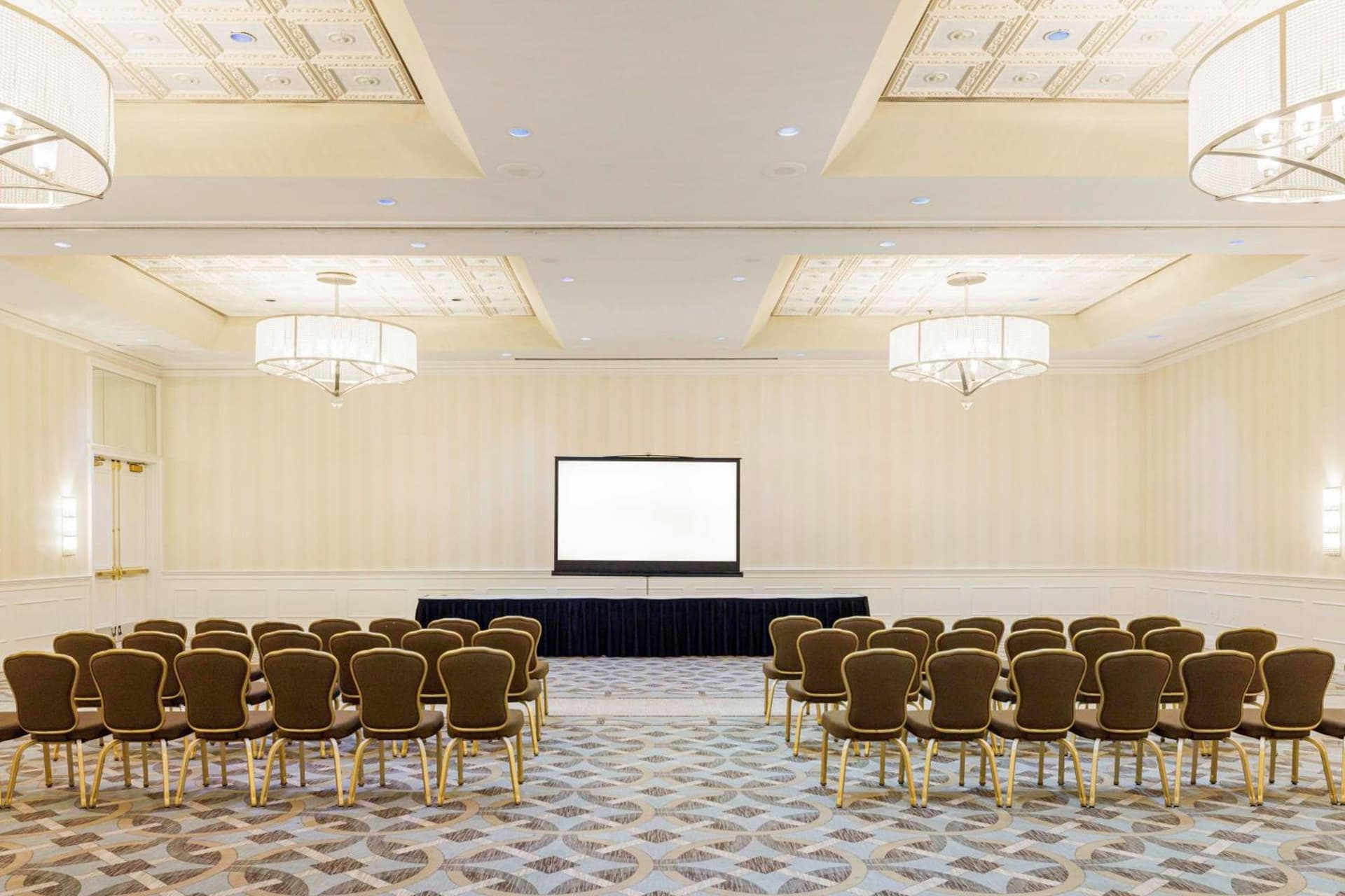 Hilton Greenville gallery photo in Greenville, SC — image 36